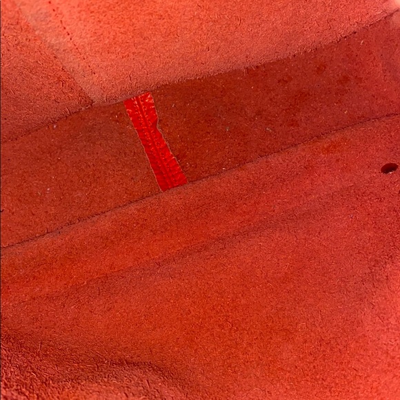 Rebecca Minkoff Unlined Feed Crossbody Bag - Picture 9 of 10